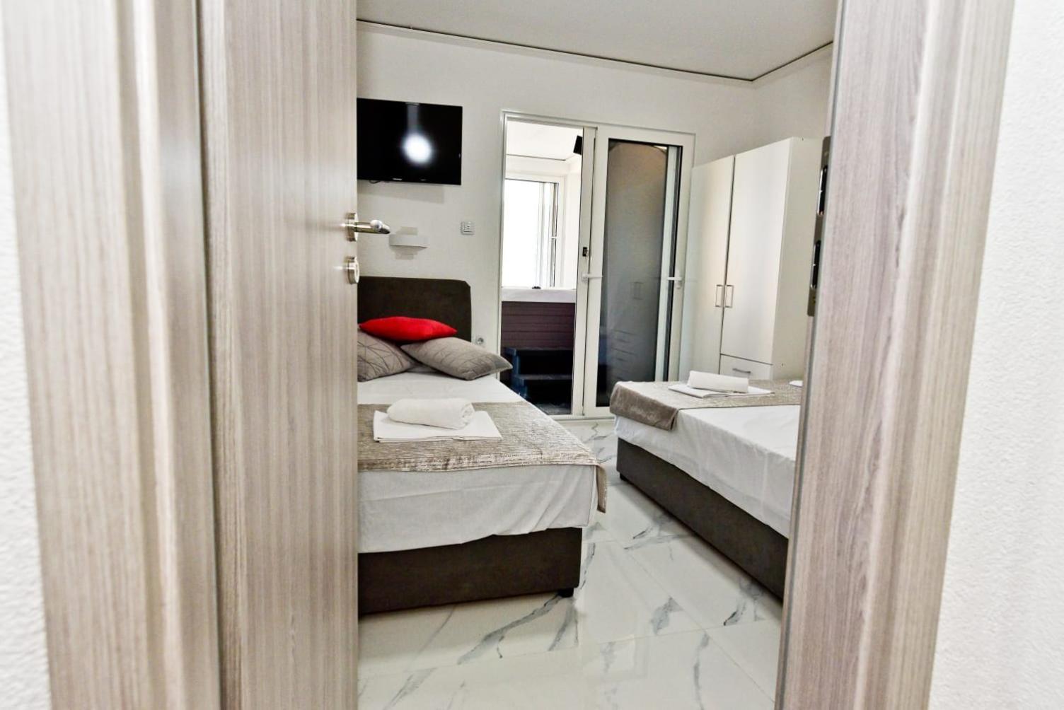 Apartment Sun Vir Cameră foto
